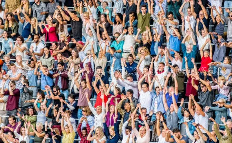 米兰app·体育登录入口百度技术学院足球运动员17号球衣退役：回顾其辉煌职业生涯和无悔选择